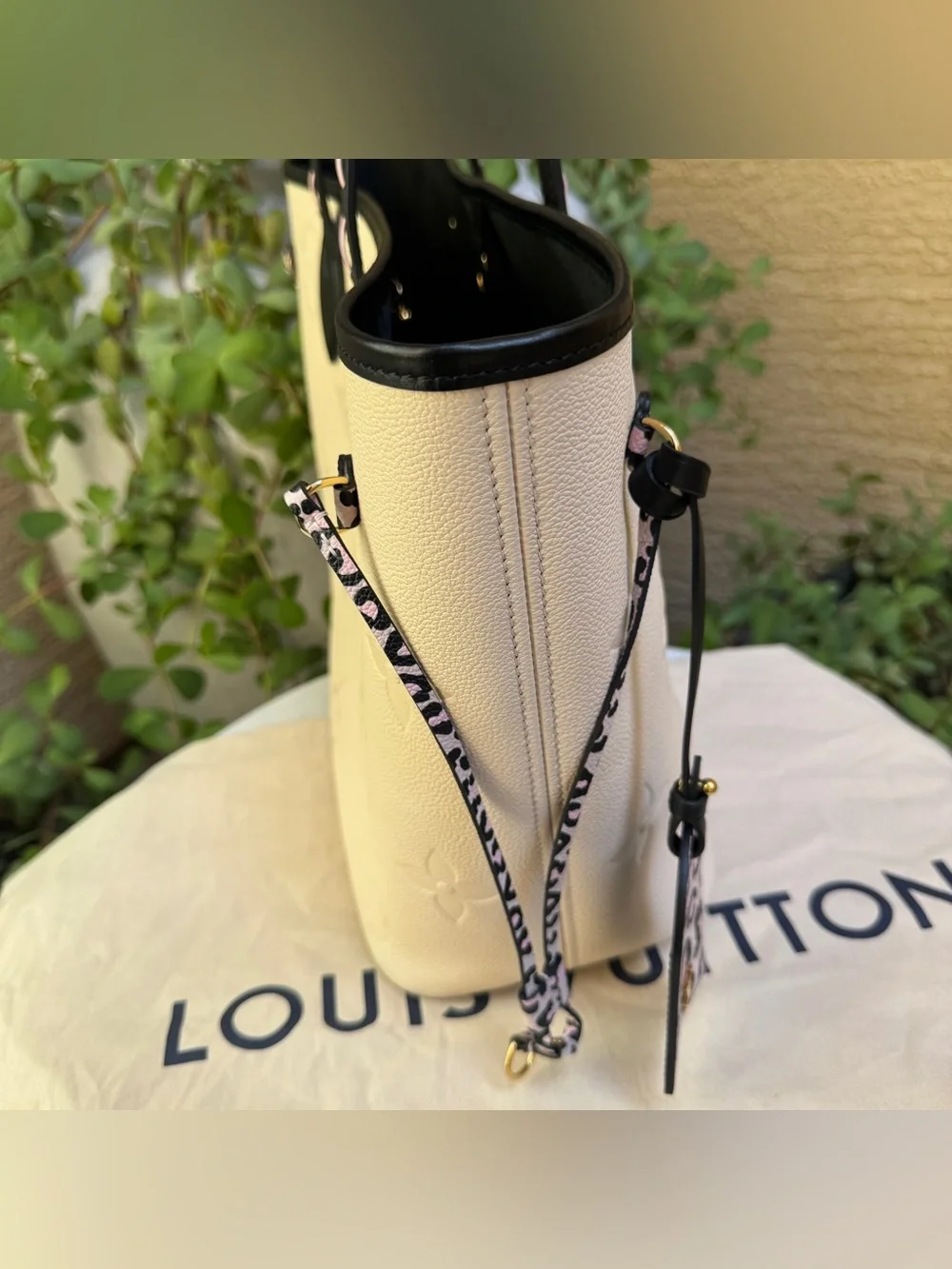 Louis Vuitton Wild at Heart Neverfull MM